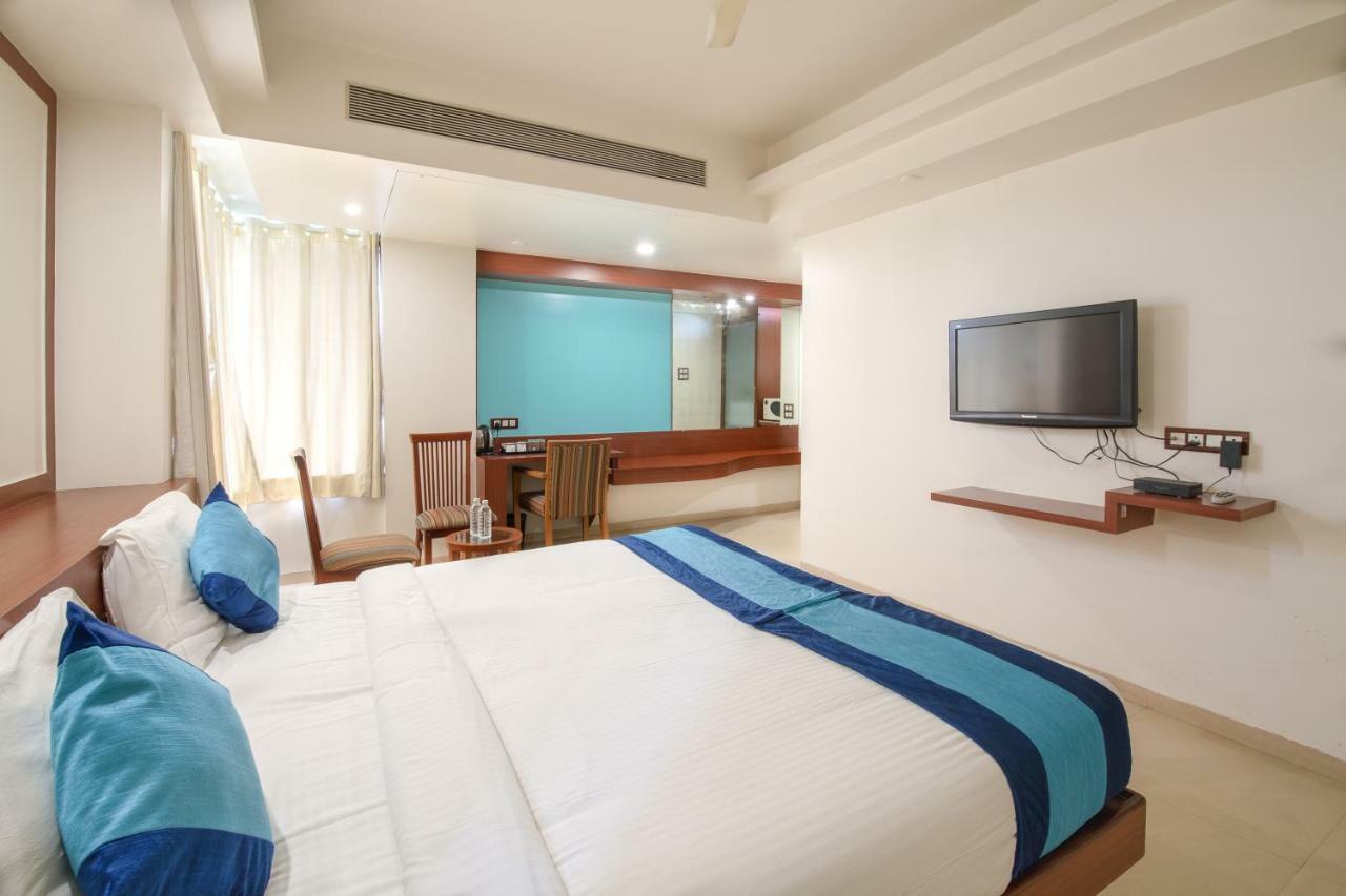 Hotel Mint Montvert, Baner Púna Exteriér fotografie