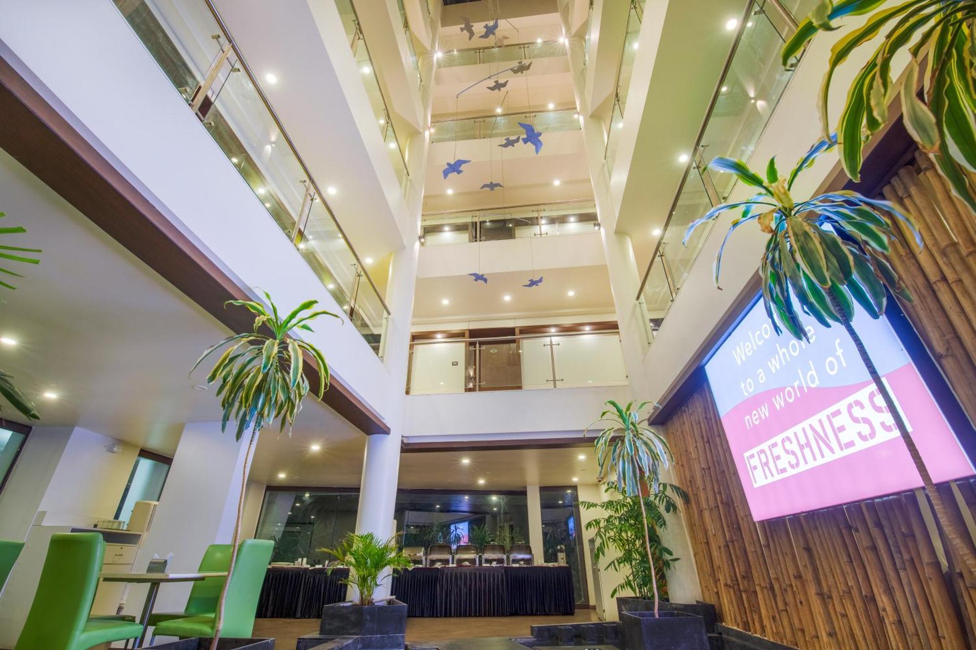 Hotel Mint Montvert, Baner Púna Exteriér fotografie